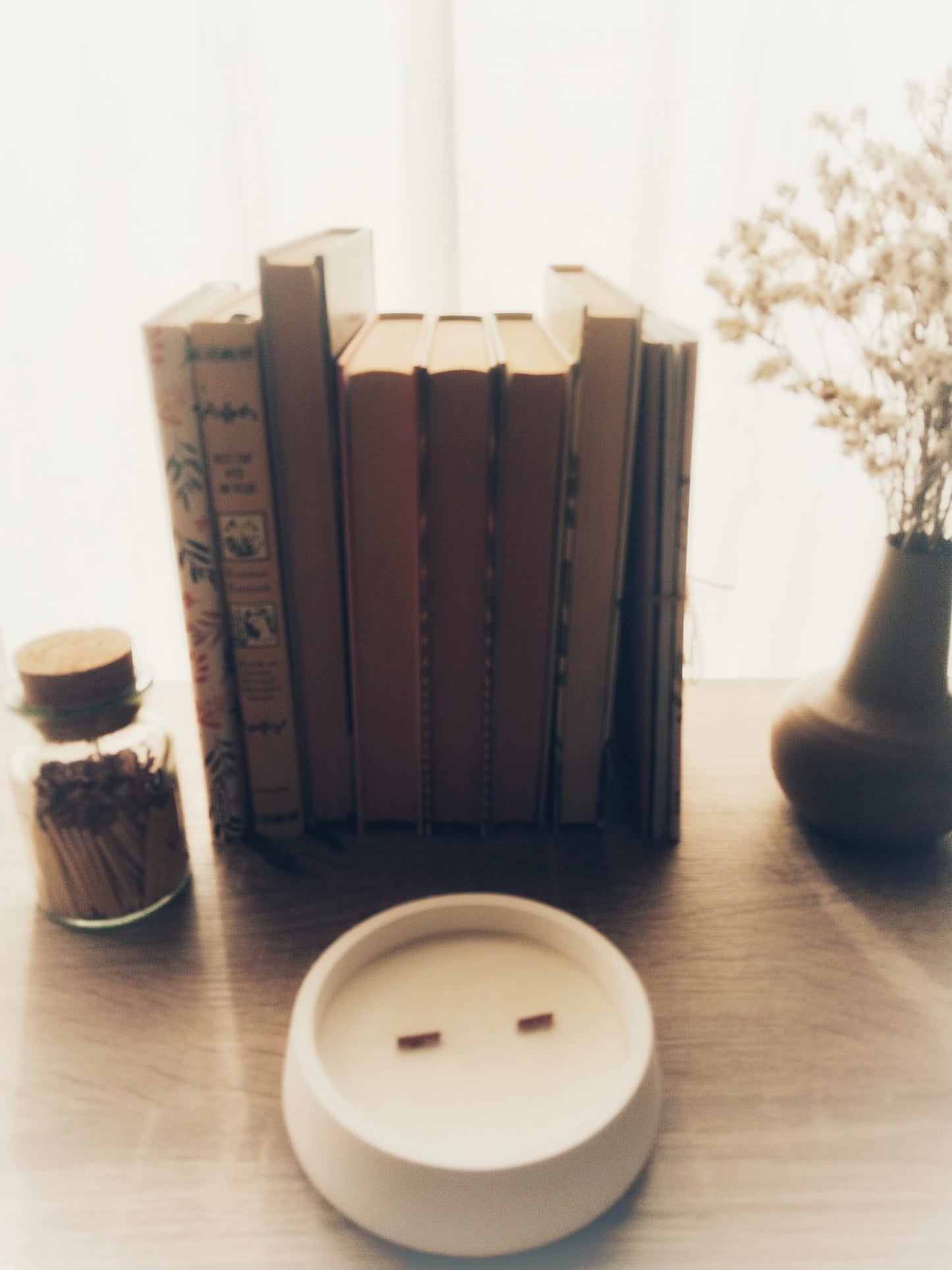 [Refugio Interior] Vela aroma castaña «Susurro de roble»