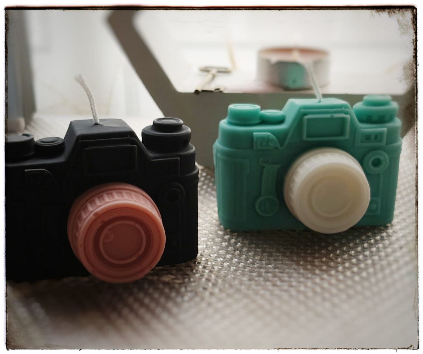 [ZS-Rutas de libertad] Cámara color verde y blanco «Instante eterno»