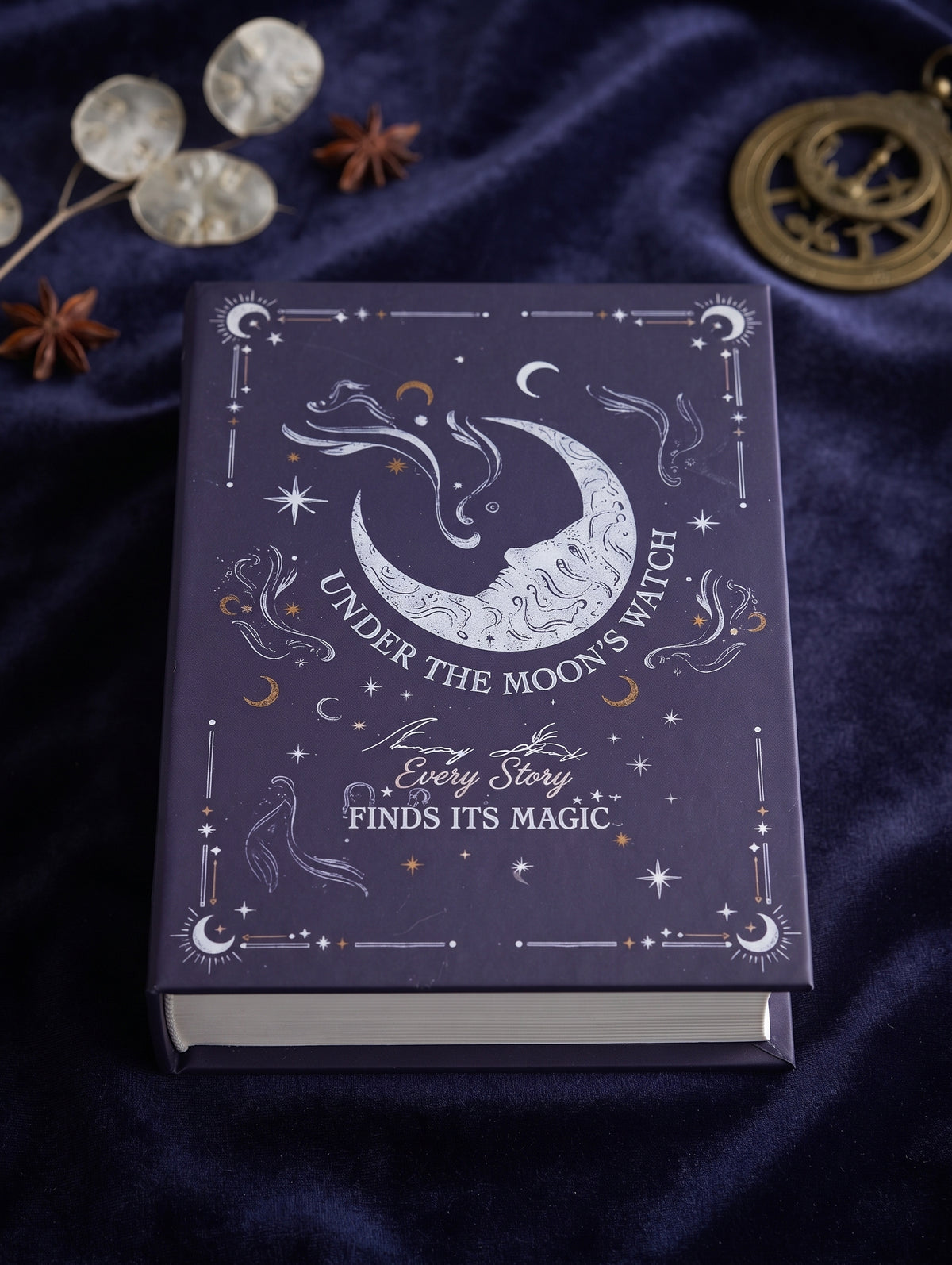 [Cofres de secretos] Caja-libro «Fase lunar»